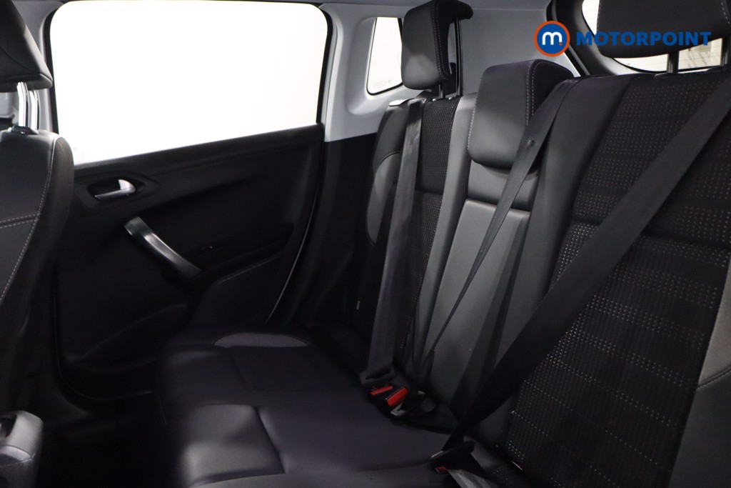 Peugeot 2008 Allure Manual Petrol SUV - Stock Number (1589713) - 16th supplementary image