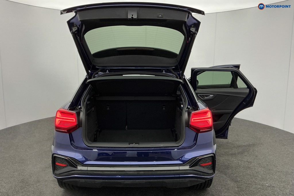 Audi Q2 Black Edition Manual Petrol SUV - Stock Number (1591233) - 3rd supplementary image
