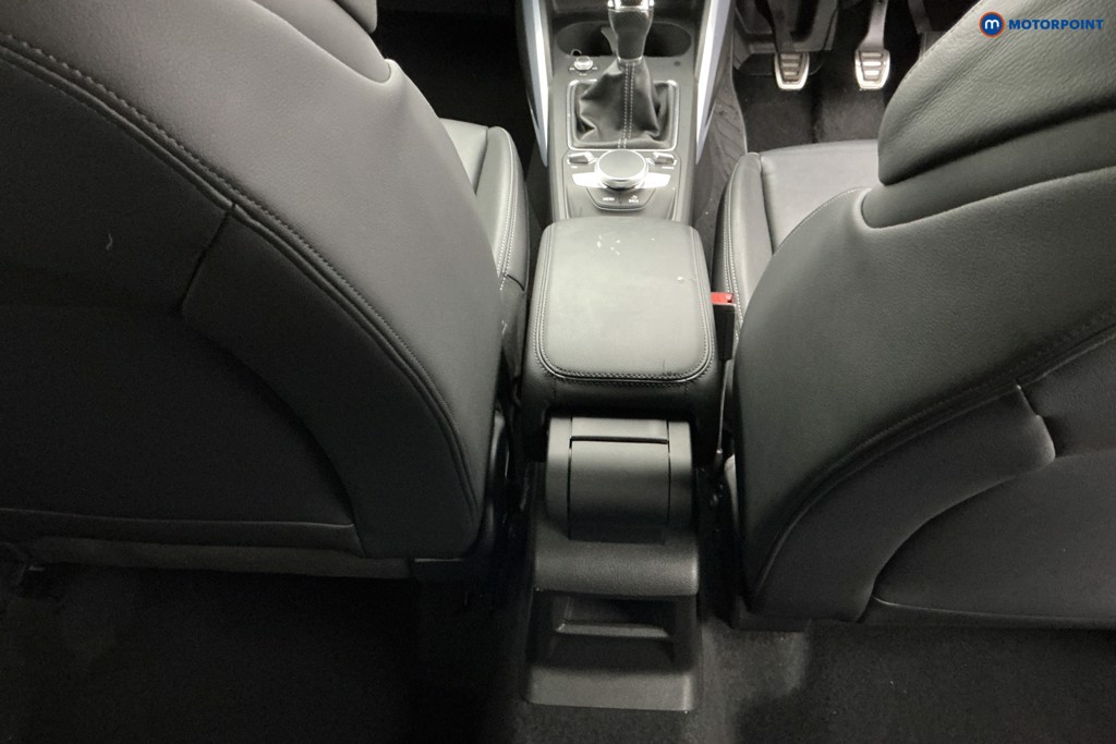 Audi Q2 Black Edition Manual Petrol SUV - Stock Number (1591233) - 11th supplementary image