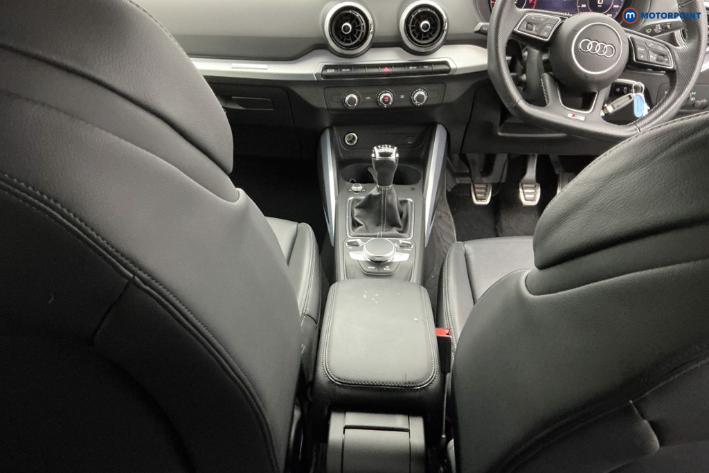 Audi Q2 Black Edition Manual Petrol SUV - Stock Number (1591233) - 12th supplementary image