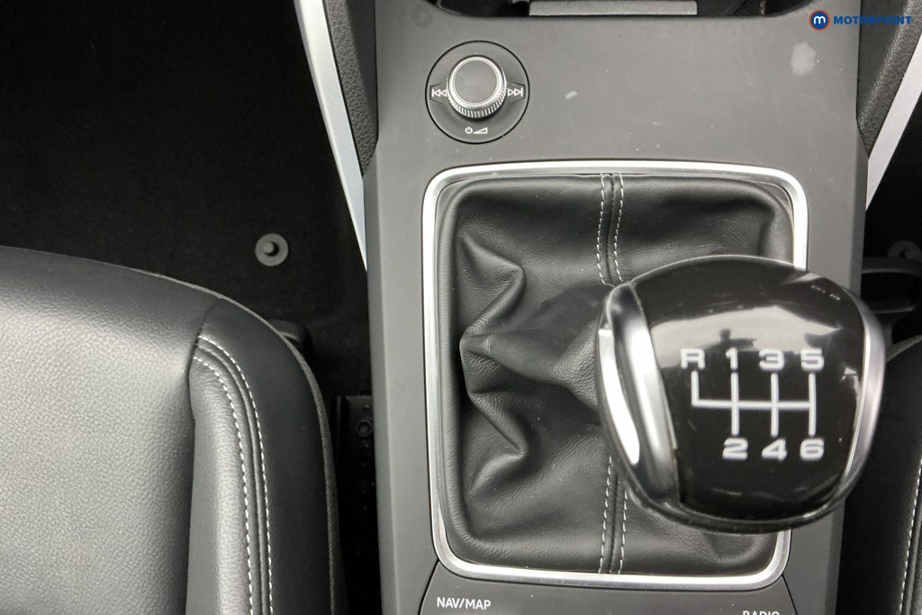 Audi Q2 Black Edition Manual Petrol SUV - Stock Number (1591233) - 16th supplementary image