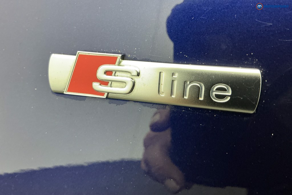 Audi Q2 Black Edition Manual Petrol SUV - Stock Number (1591233) - 34th supplementary image