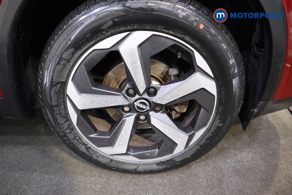 Nissan Qashqai N-Connecta Manual Petrol SUV - Stock Number (1591779) - 20th supplementary image