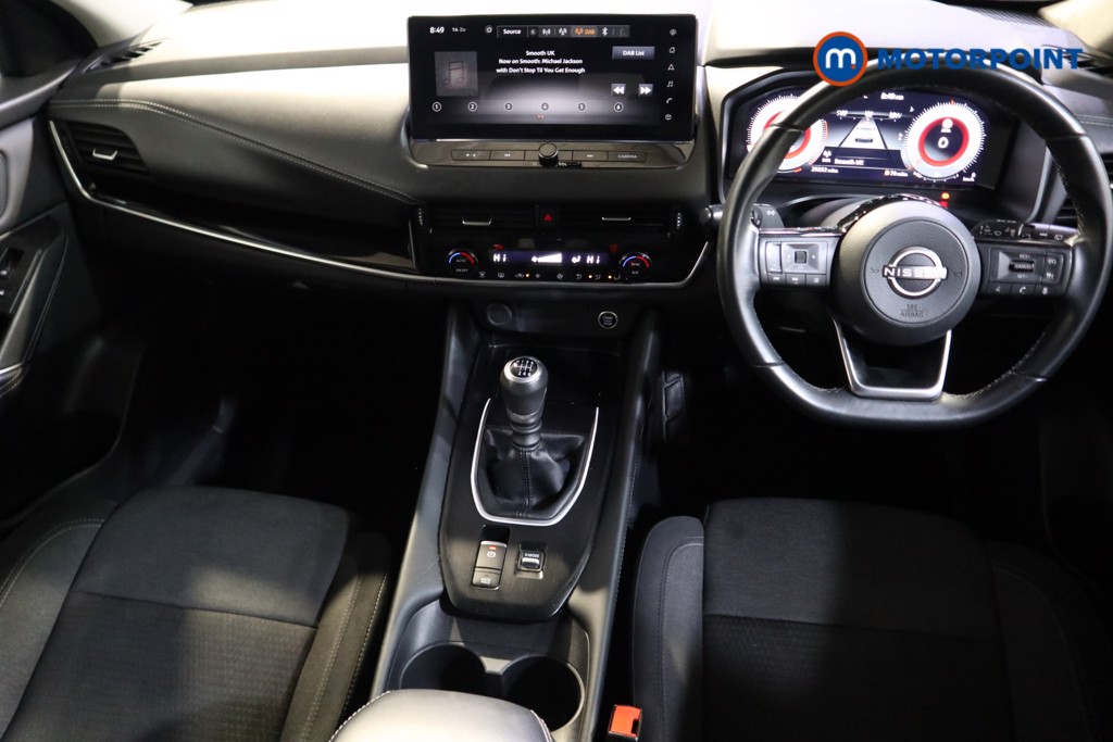 Nissan Qashqai N-Connecta Manual Petrol SUV - Stock Number (1591779) - 1st supplementary image