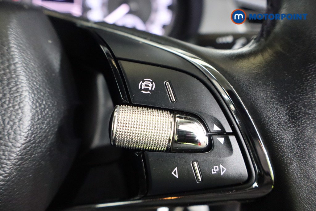 Skoda Fabia Colour Edition Manual Petrol Hatchback - Stock Number (1594462) - 3rd supplementary image