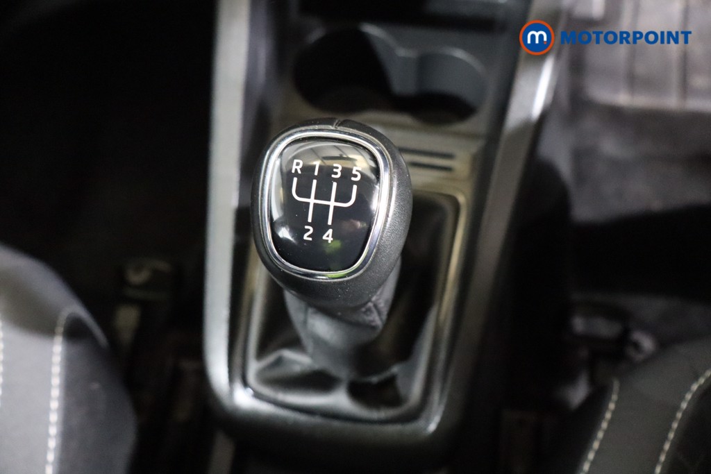 Skoda Fabia Colour Edition Manual Petrol Hatchback - Stock Number (1594462) - 9th supplementary image