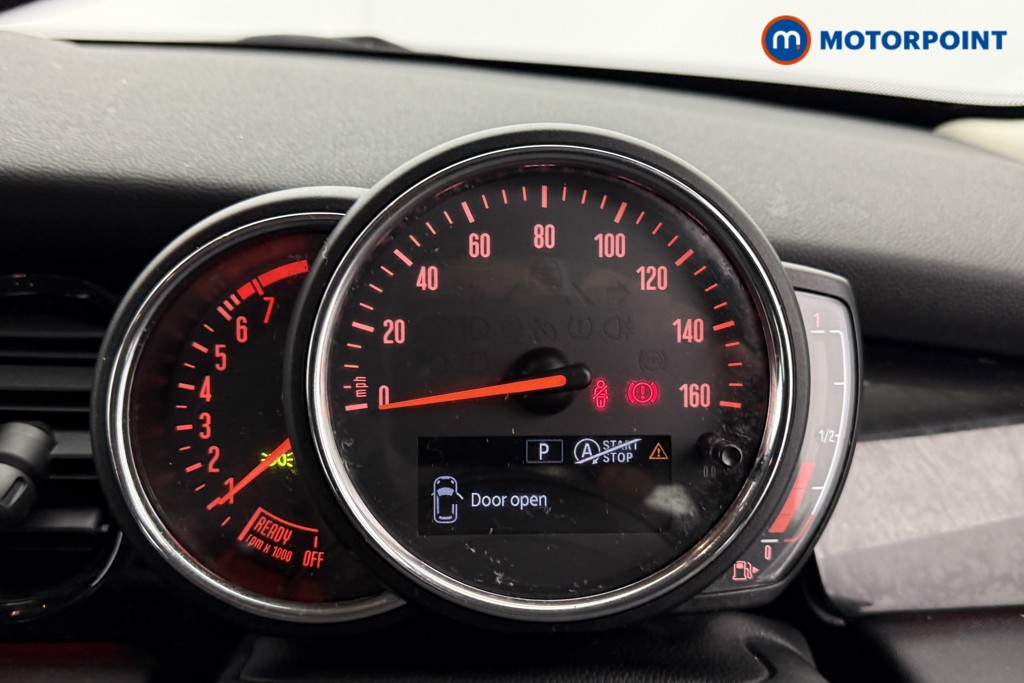 Mini Hatchback Cooper Classic Automatic Petrol Hatchback - Stock Number (1594810) - 4th supplementary image