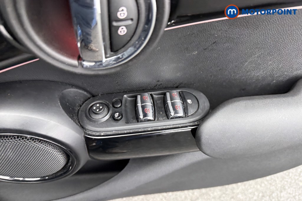 Mini Hatchback Cooper Classic Automatic Petrol Hatchback - Stock Number (1594810) - 16th supplementary image