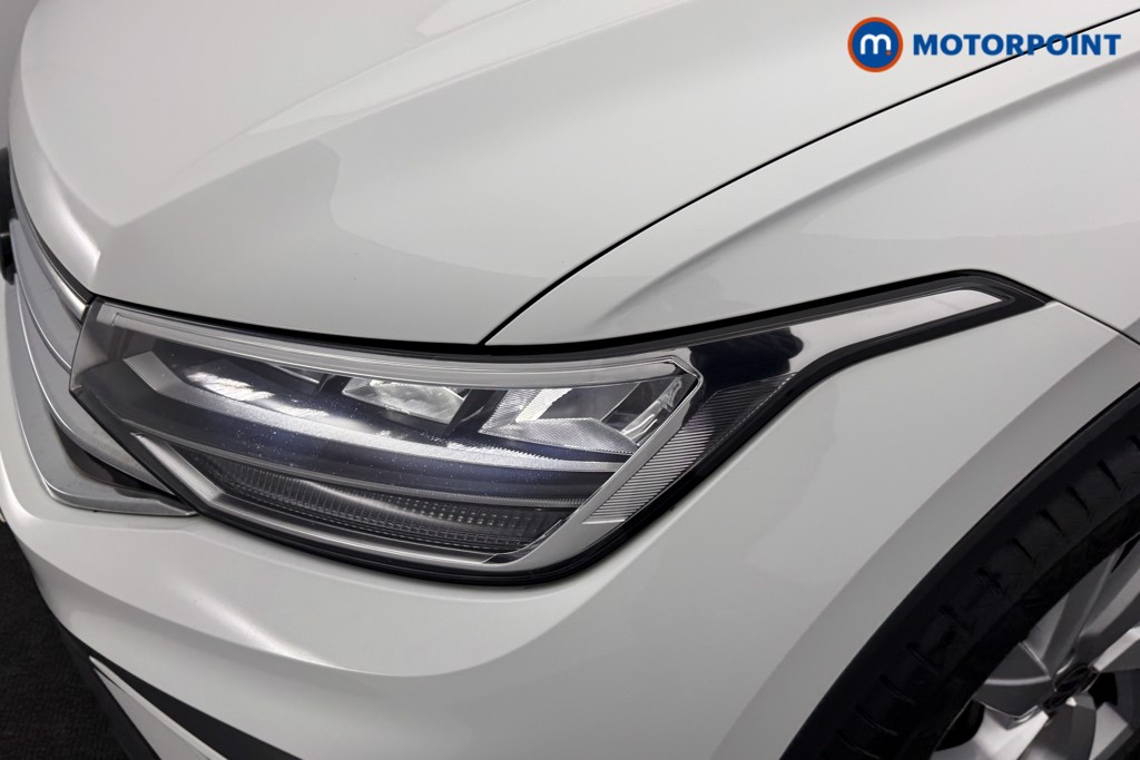 Volkswagen Tiguan Allspace Life Automatic Petrol SUV - Stock Number (1595506) - 29th supplementary image