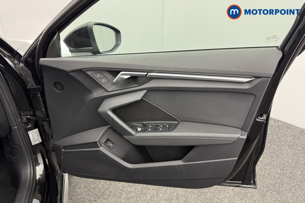 Peugeot 208 Allure Premium -Plus Automatic Petrol Hatchback - Stock Number (1595553) - 17th supplementary image