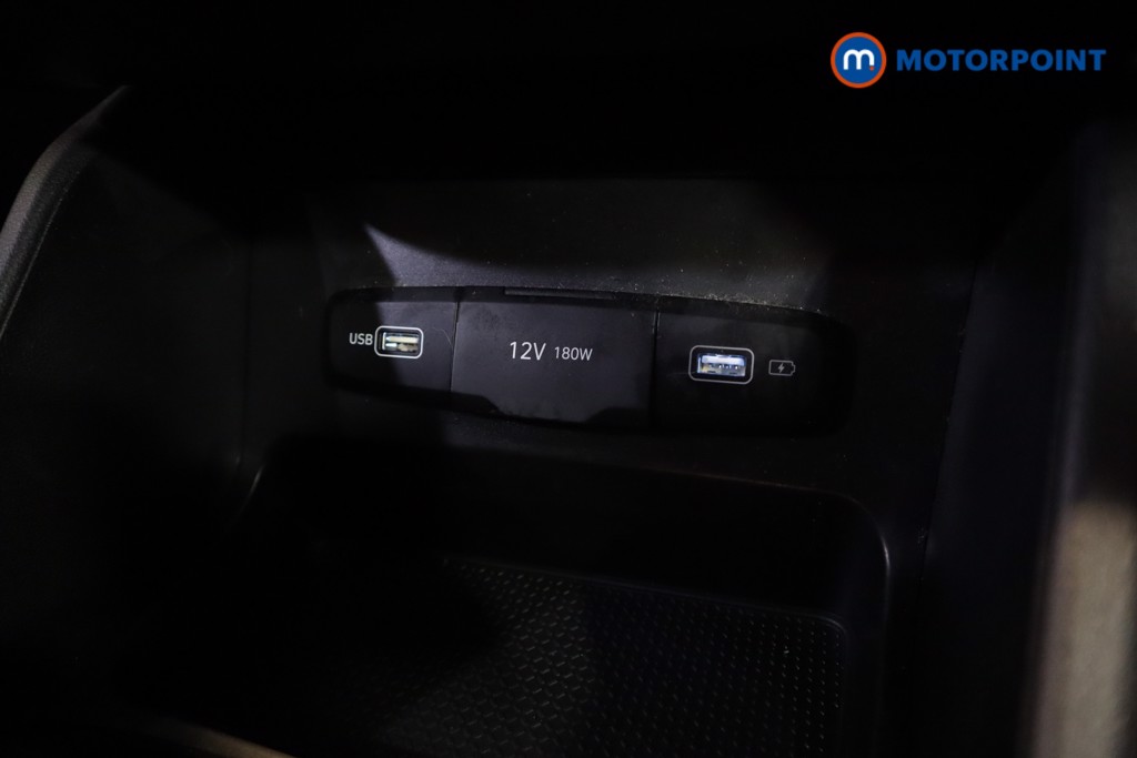 Hyundai Tucson Se Connect Manual Petrol SUV - Stock Number (1595666) - 22nd supplementary image