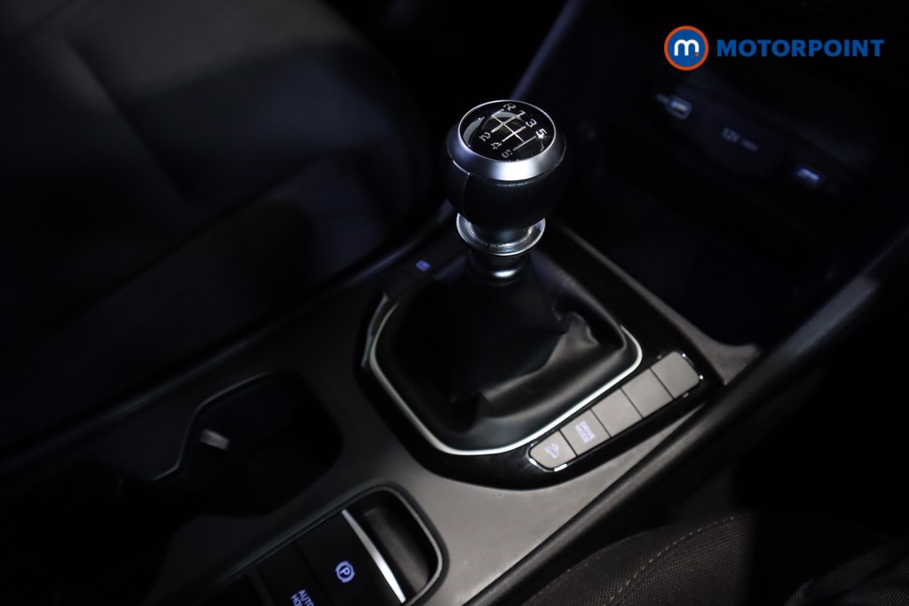 Hyundai Tucson Se Connect Manual Petrol SUV - Stock Number (1595666) - 23rd supplementary image