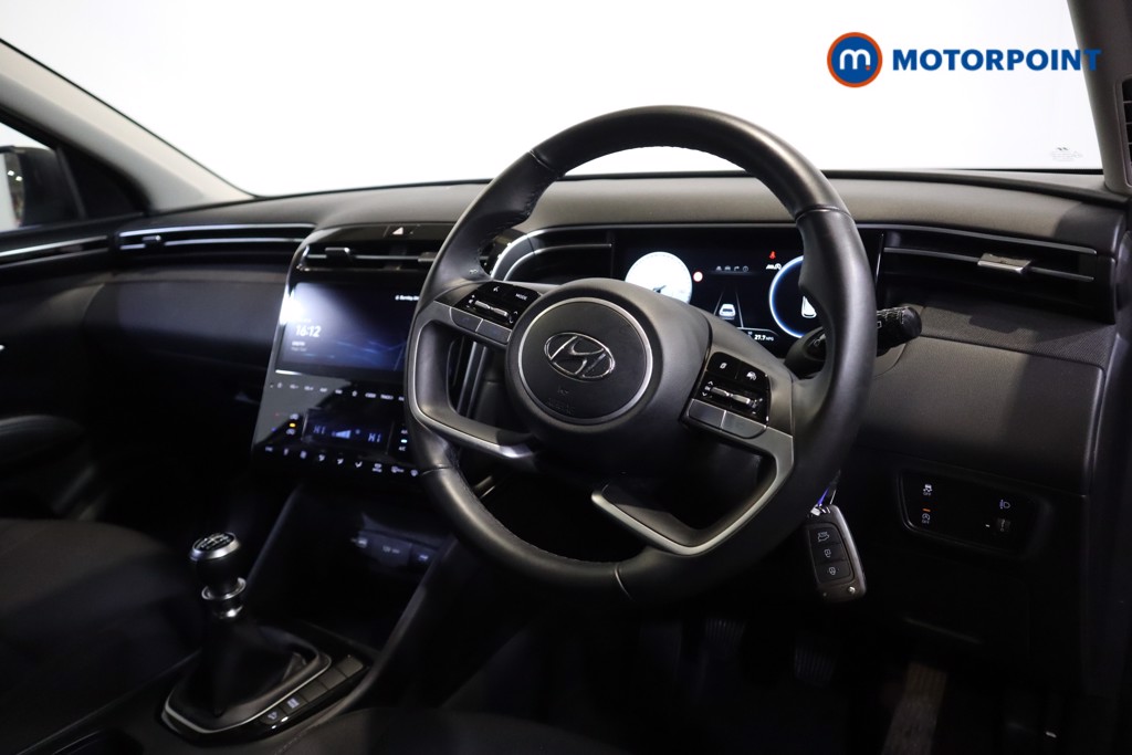 Hyundai Tucson Se Connect Manual Petrol SUV - Stock Number (1595666) - 1st supplementary image