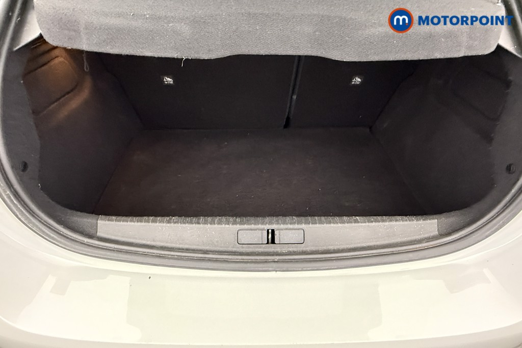 Vauxhall Corsa GS Manual Petrol Hatchback - Stock Number (1596246) - 17th supplementary image