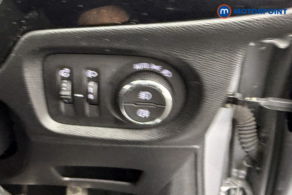 Vauxhall Corsa GS Manual Petrol Hatchback - Stock Number (1596249) - 14th supplementary image