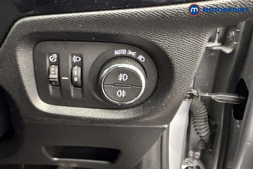 Vauxhall Corsa GS Manual Petrol Hatchback - Stock Number (1596250) - 14th supplementary image