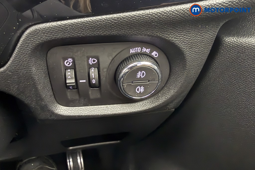 Vauxhall Corsa GS Manual Petrol Hatchback - Stock Number (1596292) - 10th supplementary image