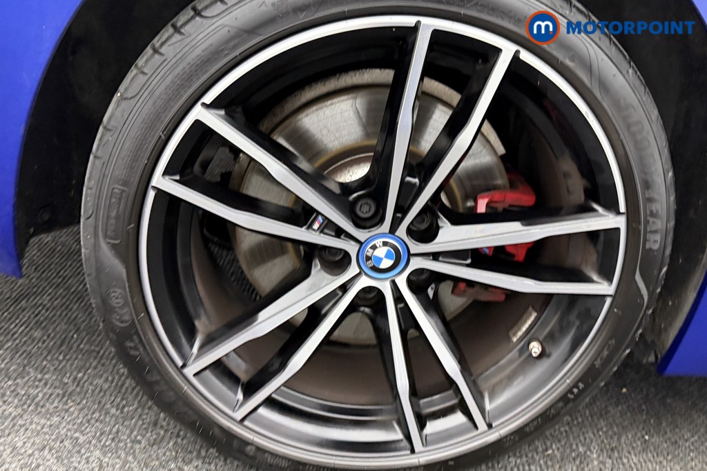 BMW 3 Series M Sport Automatic Petrol Plug-In Hybrid Saloon - Stock Number (1596898) - 32nd supplementary image
