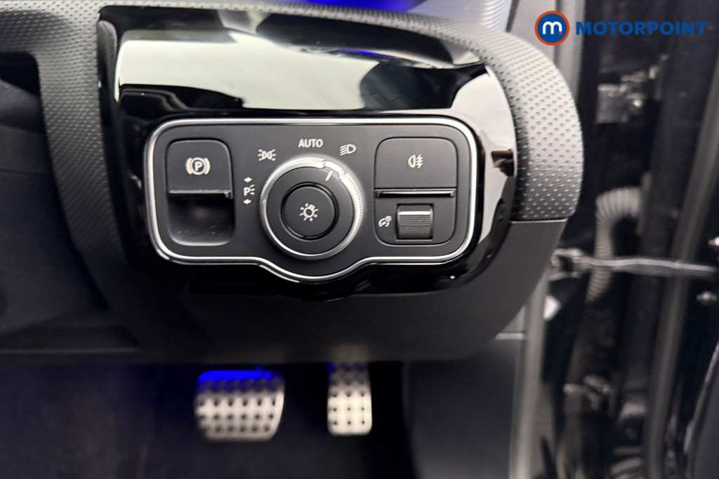 Mercedes-Benz A Class Amg Line Automatic Petrol Hatchback - Stock Number (1596900) - 15th supplementary image