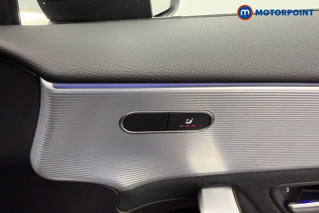 Mercedes-Benz A Class Amg Line Automatic Petrol Hatchback - Stock Number (1596900) - 16th supplementary image