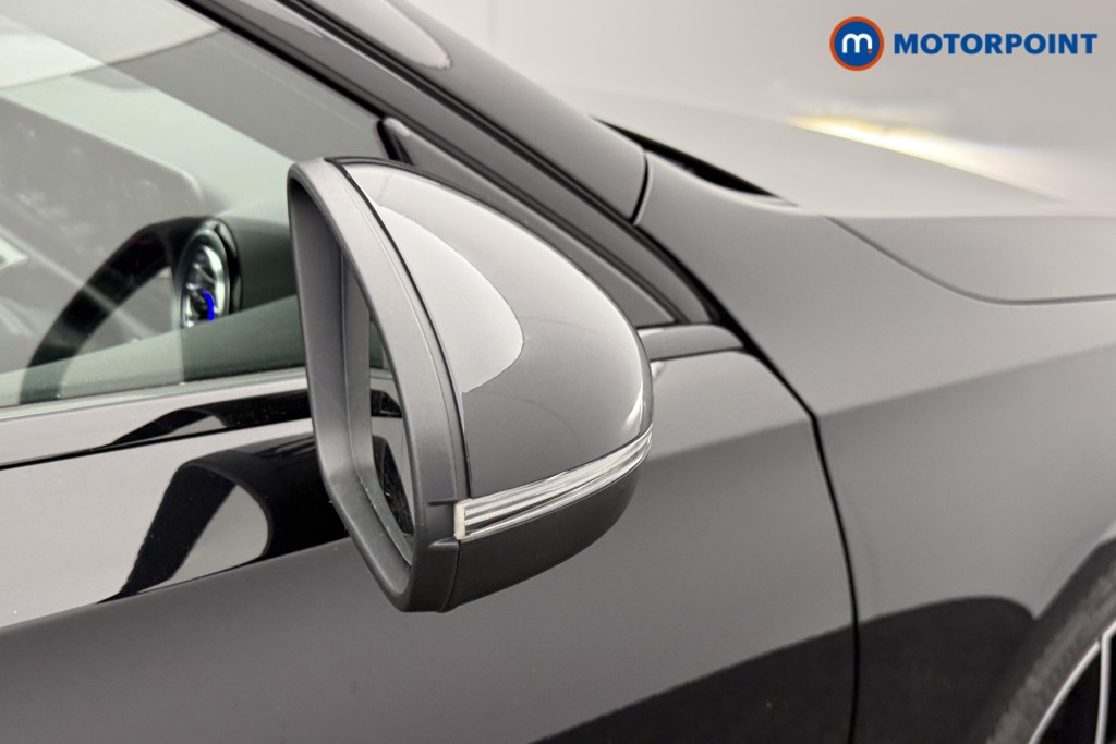 Mercedes-Benz A Class Amg Line Automatic Petrol Hatchback - Stock Number (1596900) - 19th supplementary image