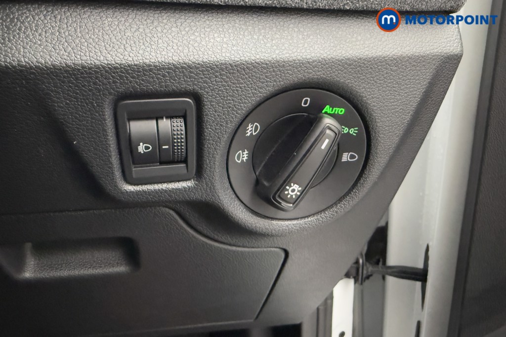 Skoda Kamiq SE Manual Petrol SUV - Stock Number (1597088) - 16th supplementary image