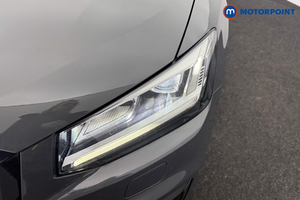 Audi Q2 Black Edition Manual Petrol SUV - Stock Number (1597145) - 20th supplementary image