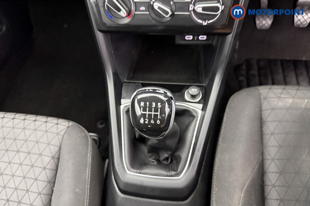 Volkswagen T-Cross SE Manual Petrol SUV - Stock Number (1597229) - 13th supplementary image