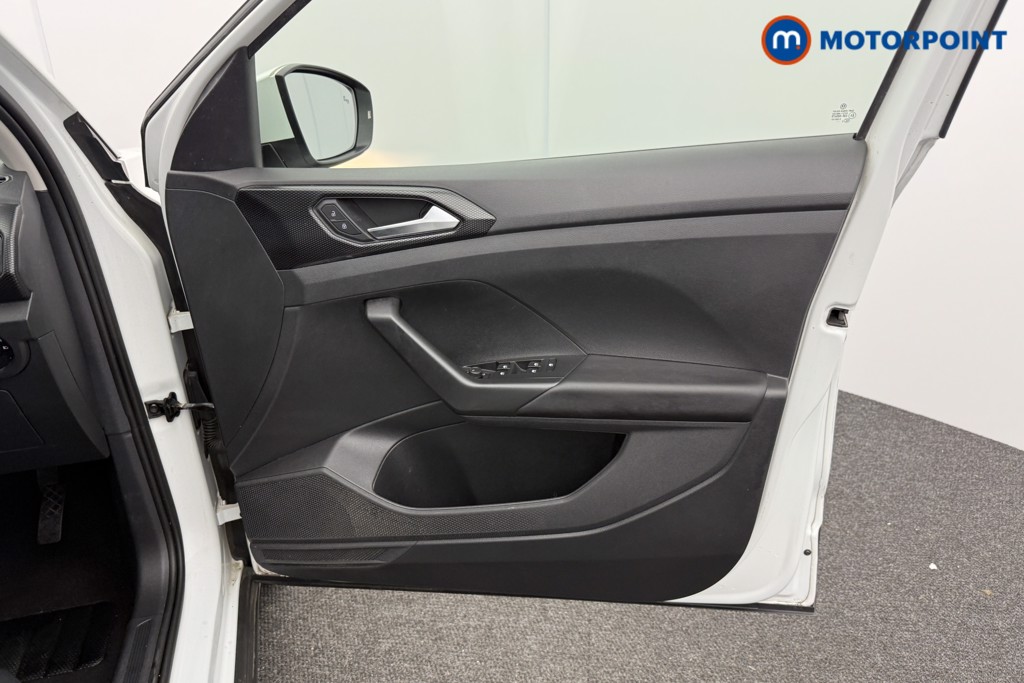 Volkswagen T-Cross SE Manual Petrol SUV - Stock Number (1597229) - 18th supplementary image