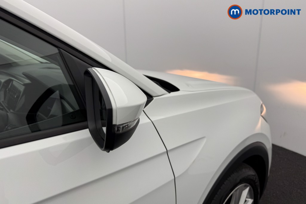 Volkswagen T-Cross SE Manual Petrol SUV - Stock Number (1597229) - 19th supplementary image