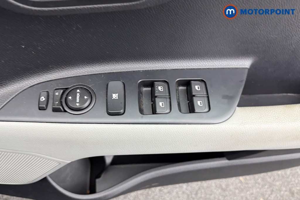 KIA Stonic 4 Automatic Petrol SUV - Stock Number (1597386) - 16th supplementary image