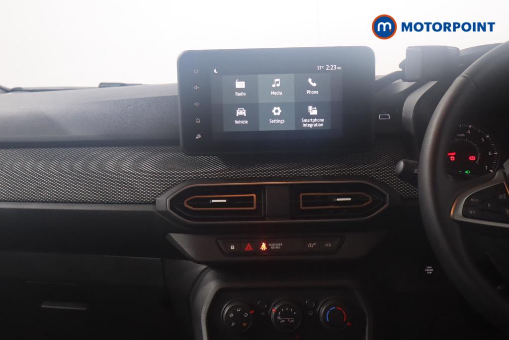 Dacia Sandero Stepway Expression Manual Petrol Hatchback - Stock Number (1597647) - 2nd supplementary image
