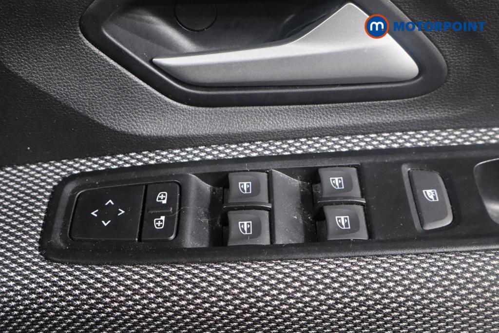 Dacia Sandero Stepway Expression Manual Petrol Hatchback - Stock Number (1597647) - 17th supplementary image