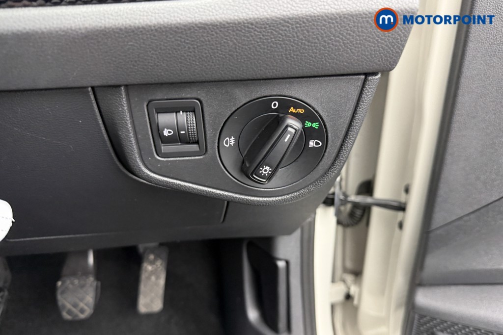 Volkswagen Polo Life Manual Petrol Hatchback - Stock Number (1597651) - 16th supplementary image