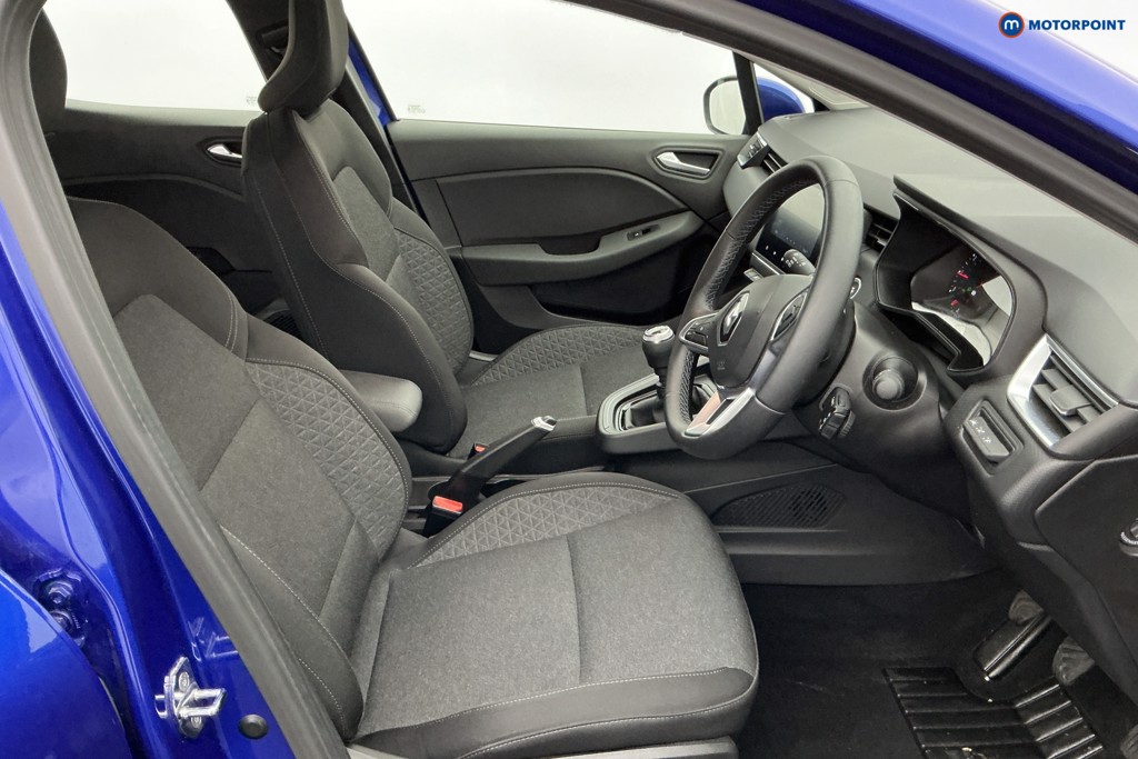 Renault Clio Iconic Edition Manual Petrol Hatchback - Stock Number (1597789) - 5th supplementary image