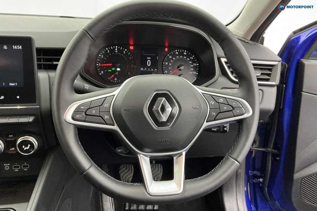 Renault Clio Iconic Edition Manual Petrol Hatchback - Stock Number (1597789) - 6th supplementary image