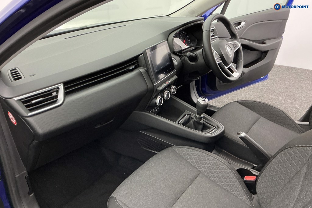 Renault Clio Iconic Edition Manual Petrol Hatchback - Stock Number (1597789) - 8th supplementary image