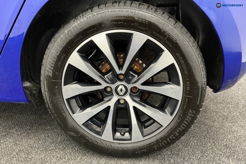 Renault Clio Iconic Edition Manual Petrol Hatchback - Stock Number (1597789) - 31st supplementary image