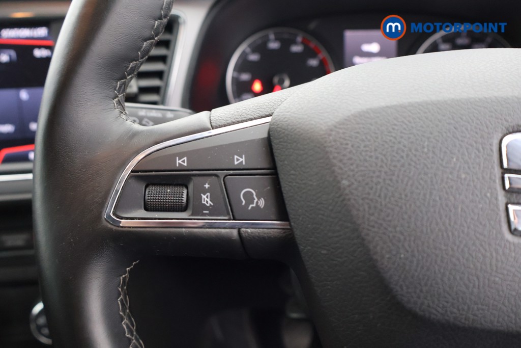 Seat Leon Se Dynamic Manual Petrol Hatchback - Stock Number (1598337) - 2nd supplementary image