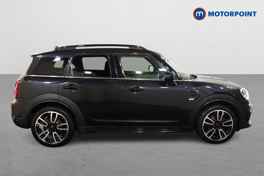Mini Countryman Cooper Sport Automatic Petrol SUV - Stock Number (1598469) - Drivers side