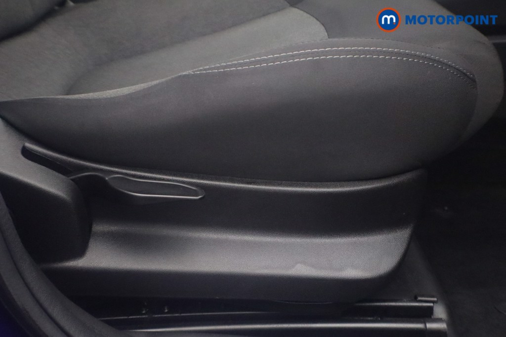 Alfa Romeo Giulietta Sport Manual Petrol Hatchback - Stock Number (1598529) - 14th supplementary image