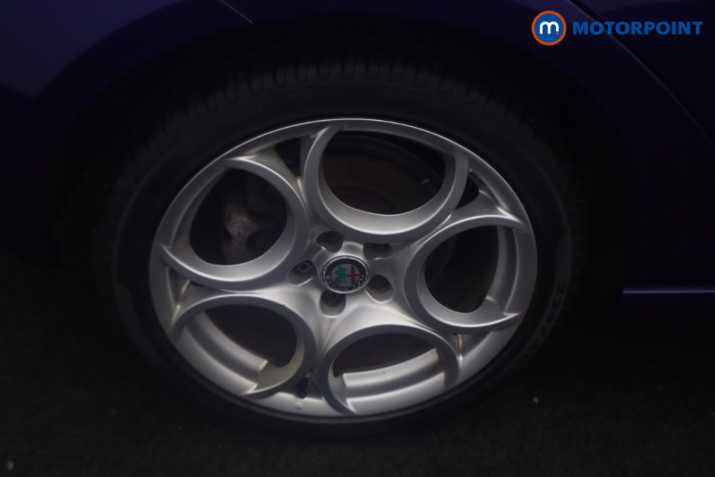 Alfa Romeo Giulietta Sport Manual Petrol Hatchback - Stock Number (1598529) - 19th supplementary image