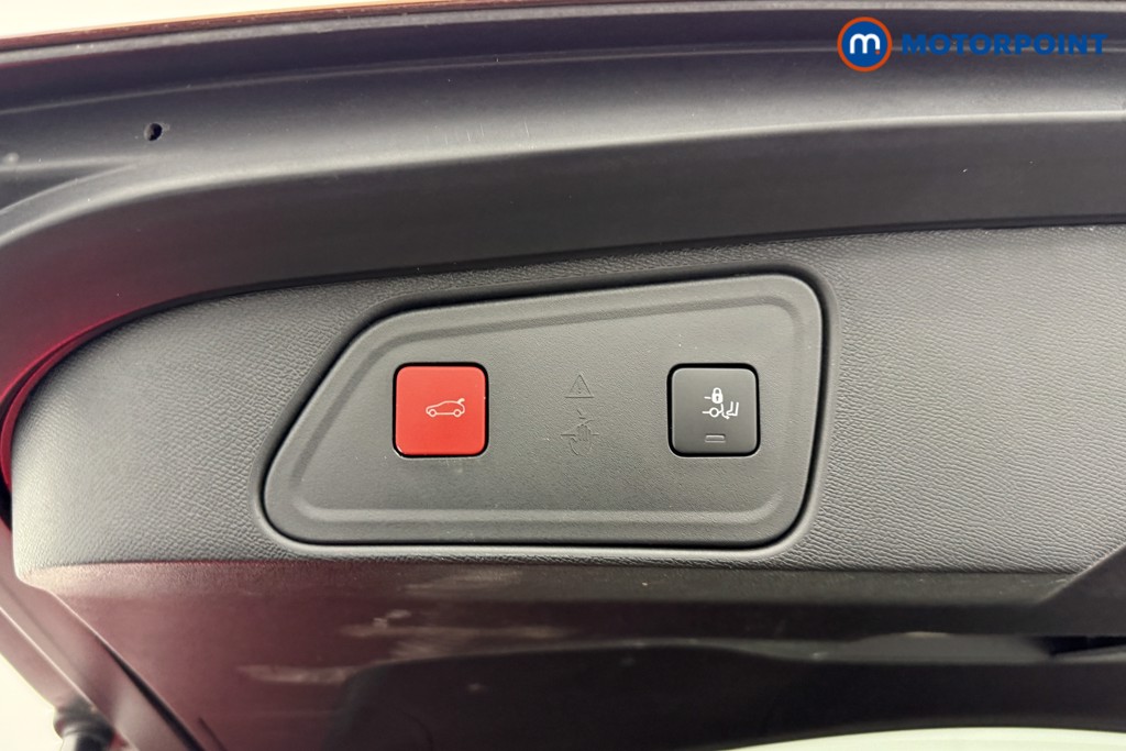 Peugeot 3008 Gt Line Premium Manual Petrol SUV - Stock Number (1598586) - 21st supplementary image