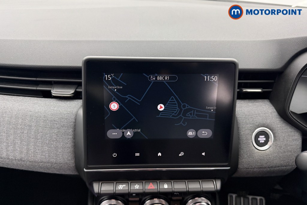 Renault Clio Techno Manual Petrol Hatchback - Stock Number (1598655) - 2nd supplementary image