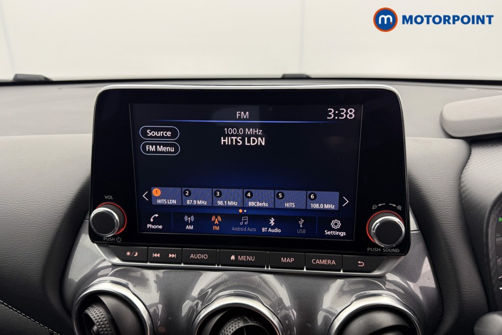 Nissan Juke N-Connecta Manual Petrol SUV - Stock Number (1598670) - 7th supplementary image