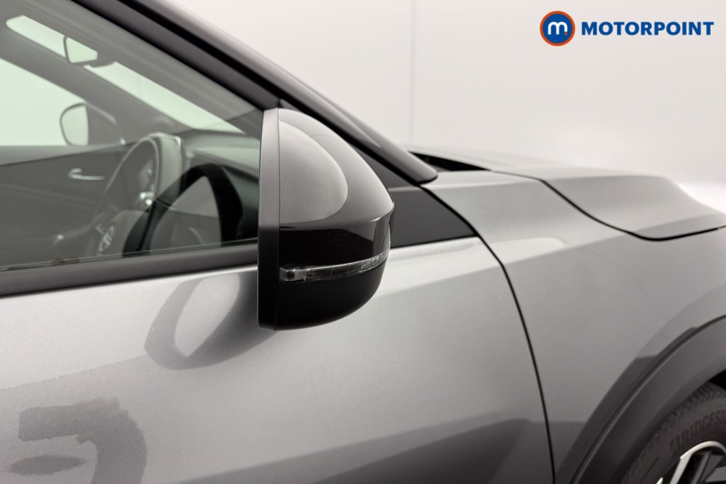 Nissan Juke N-Connecta Manual Petrol SUV - Stock Number (1598670) - 19th supplementary image