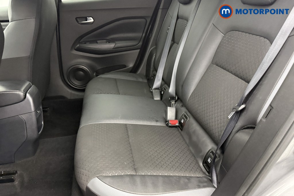 Nissan Juke N-Connecta Manual Petrol SUV - Stock Number (1598670) - 24th supplementary image