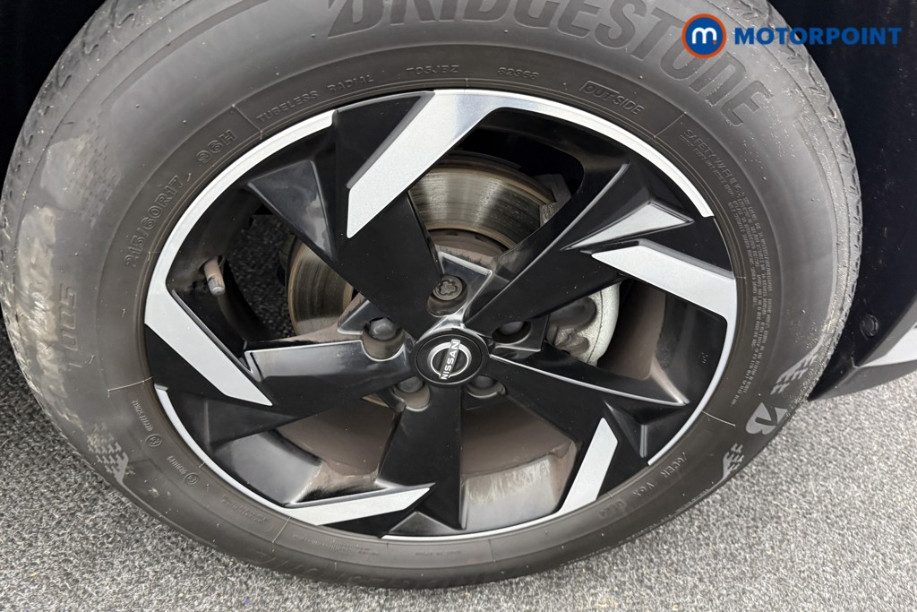 Nissan Juke N-Connecta Manual Petrol SUV - Stock Number (1598670) - 33rd supplementary image