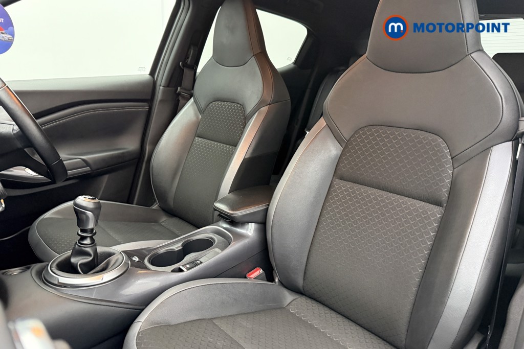 Nissan Juke N-Connecta Manual Petrol SUV - Stock Number (1598690) - 3rd supplementary image