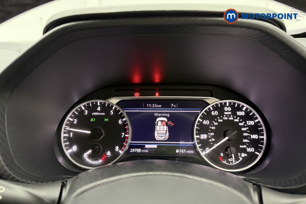 Nissan Juke N-Connecta Manual Petrol SUV - Stock Number (1598690) - 9th supplementary image